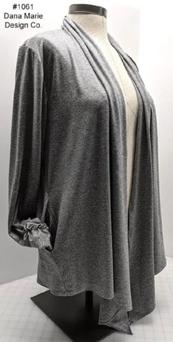 Dana Marie Sewing Pattern #1061 - Twofer Toppers 17 Dana Marie Sewing Pattern #1061 - Twofer Toppers -VOGUE FABRICS STORE DM 1061 alt10