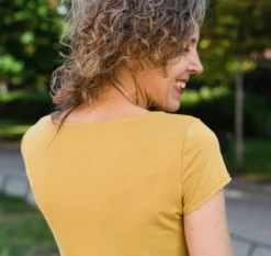 Liesl + Co - Easton Cowl-Neck Tee Sewing Pattern -VOGUE FABRICS STORE LnC EastonCowlNeck 6