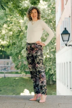 Liesl + Co - Peckham Women's Trousers Sewing Pattern 25 Liesl + Co - Peckham Women's Trousers Sewing Pattern -VOGUE FABRICS STORE LnC Peckham 04